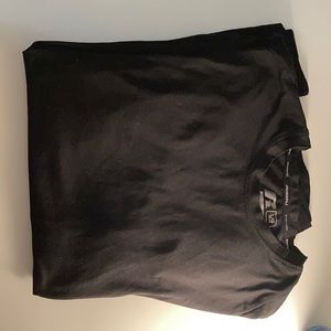 Bundle of 2 black men’s tees